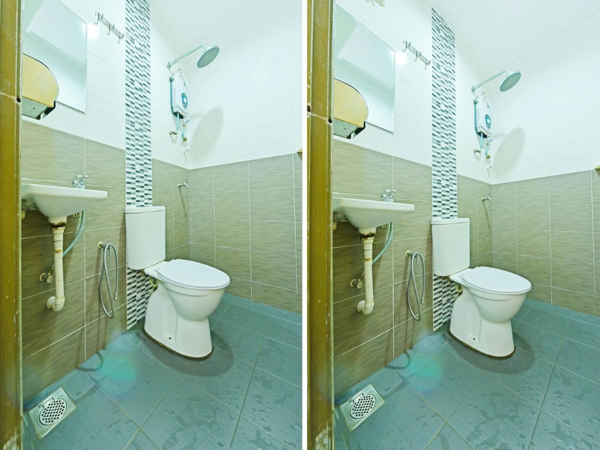 איפוה Oyo 575 Hotel Dns מראה חיצוני תמונה